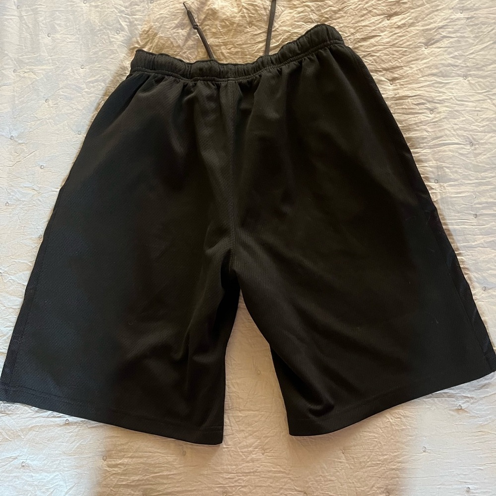 Nike Black Athletic Shorts Lightweight Performance - Picture 3 of 4